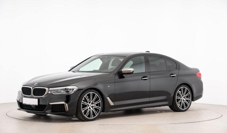 BMW M550i  468cv TODOS los extras posibles REESTRENO M5 completo