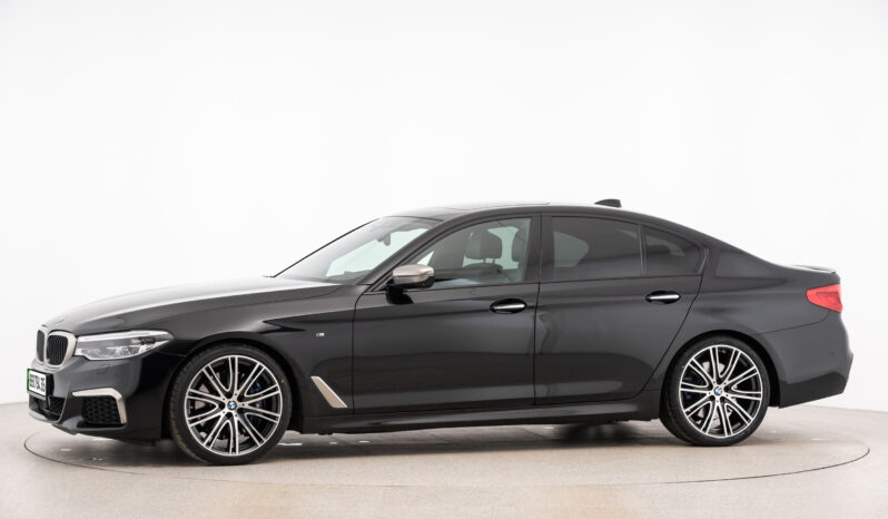 BMW M550i  468cv TODOS los extras posibles REESTRENO M5 completo